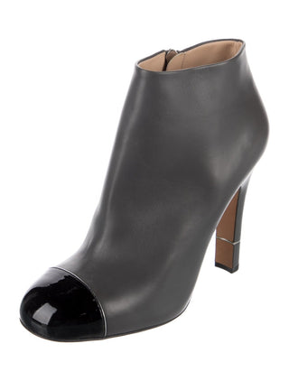 Chanel Grey leather 2016 Interlocking CC Logo Boots 41 szz