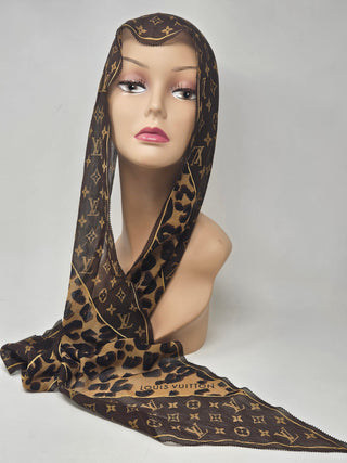 LOUIS VUITTON Monogram Leopard LV Monogram Silk Scarf