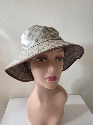 Gucci Beige brown GG Monogram bucket hat M sz