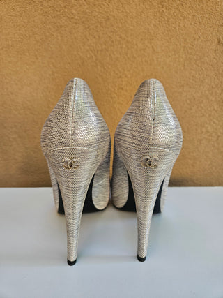 Chanel Metallic Silver 2012 Interlocking CC Logo Pumps 40 sz