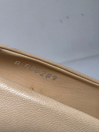 Chanel Beige leather 2013 Interlocking CC Logo Pumps 39 sz