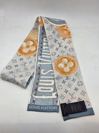 Louis Vuitton Blue LV logo Malles Merveilleuses Silk Bandeau
