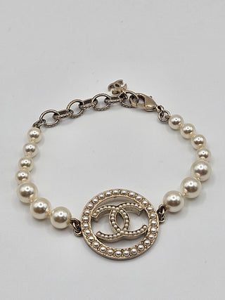 Chanel Gold-tone Faux Pearl Interlocking CC Charm Bracelet