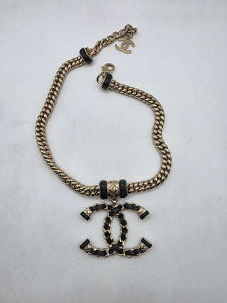 Chanel Gold Metal Black Leather Interlocking CC Logo Chain Link Choker Necklace