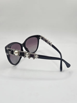 Chabel Burgundy Black Interlocking CC Logo Cat-Eye Sunglasses