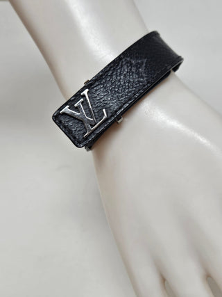 LOUIS VUITTON Black Leather LV charm wrap Bracelet