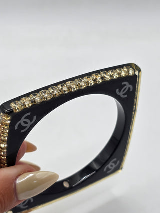 (Copy) Chanel Bkack Resin Strass Interlocking CC Square Bangle