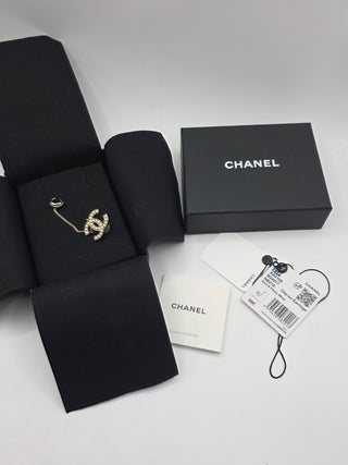 Chanel Gold-tone 2021 Faux Pearl CC Single Ear Cuff Clip-On Earring