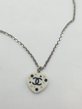 Chanel White Resin Interlocking CC Heart Pendant Necklace