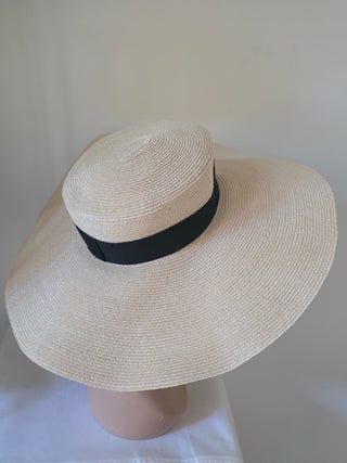 Chanel Beige Raffia Interlocking CC Logo Wide Brimmed Hat M sz