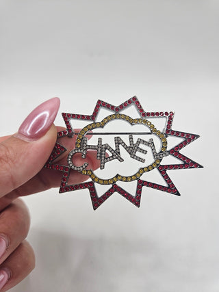 Adorable Chanel Silver-tone Strass Action 'CHANEL' Logo Brooch