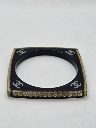 (Copy) Chanel Bkack Resin Strass Interlocking CC Square Bangle