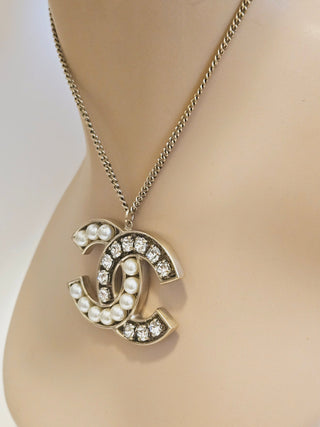 Chanel Faux-Pearl Strass Interlocking CC Pendant Necklace