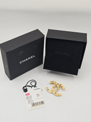 Chanel Gold-tone Textured Interlocking CC Brooch