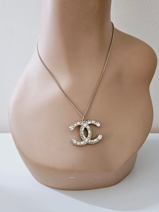 Chanel Gol-tone Faux Pearl Strass CC Pendant Necklace