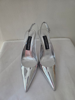 Dolce & Gabbana Metallic Silver Patent Leather DG Logo Slingback Pumps 38 sz