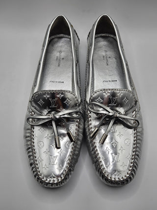 Louis Vuitton Metallic Silver Leather LV Monogram Loafers 38.5 EU