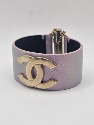 Chanel Iridescent Purple Leather Interlocking CC Logo Wide Cuff