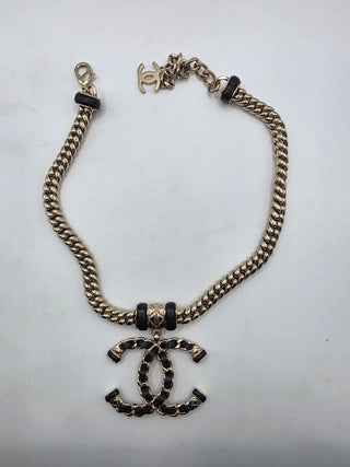Chanel Gold Metal Black Leather Interlocking CC Logo Chain Link Choker Necklace