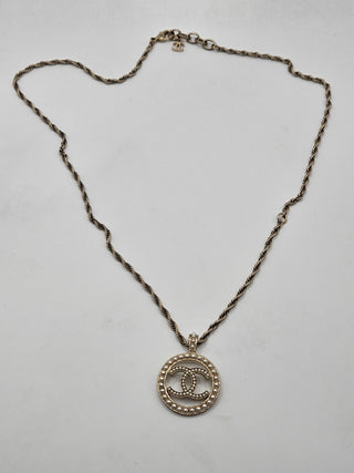 Chanel Gold-tone Faux Pearl Interlocking CC Pendant Necklace