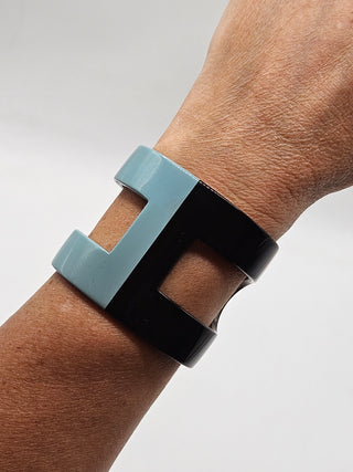 Hermès Blue Brown Horn Resin Ano Wide Cuff Bracelet