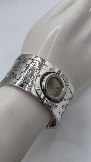 Gucci Silver-tone stainless steel GG Monogram Twirl watch
