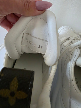 Louis Vuitton White Leather Monogram Canvas Archlight Sneaker 39 sz