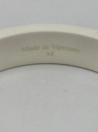 Hermès White Lacquer H en Blais Monogram Bangle M sz