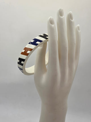 Hermès White Lacquer H en Blais Monogram Bangle M sz