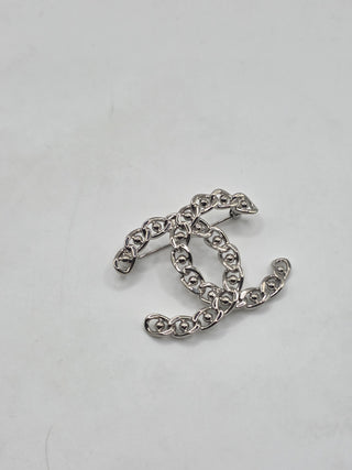 Chanel Silver-tone 2022 CC Chain Link Brooch