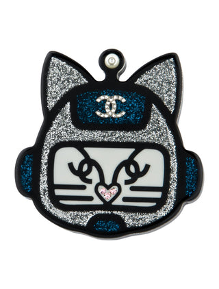 Chanel Faux Pearl Resin Interlocking CC Robot Cat Brooch
