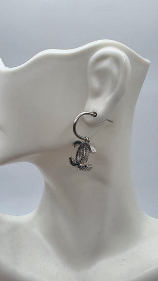 Chanel Silver-tone Black Enamel Glitter Interlocking CC Drop Earrings