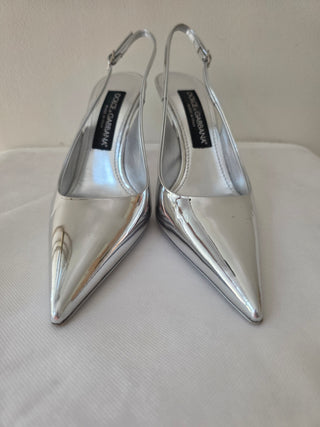 Dolce & Gabbana Metallic Silver Patent Leather DG Logo Slingback Pumps 38 sz