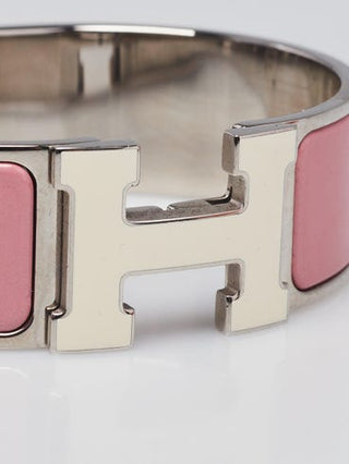 Hermès Rose Velours White Enamel Palladium Plated Clic-Clac H PM Wide Bracelet
