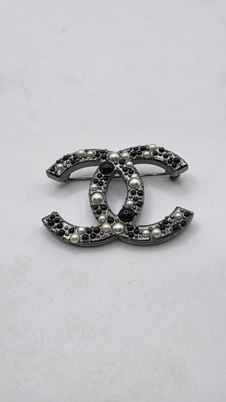Chanel Silver-tone Faux Pearl Resin Interlocking CC Pin Brooch