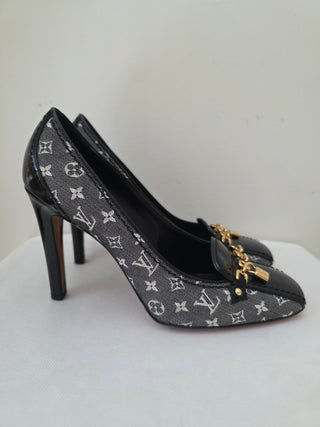 Louis Vuitton Blue Canvas LV Monogram Printed Pumps 39 sz