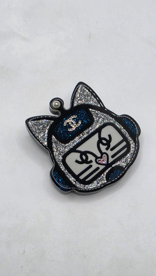 Chanel Faux Pearl Resin Interlocking CC Robot Cat Brooch