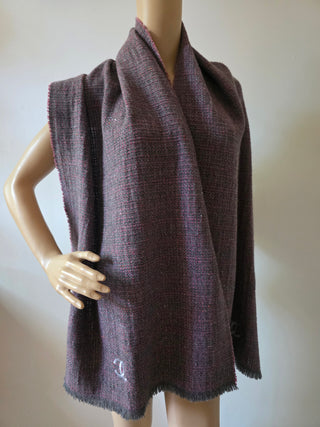 Chanel Grey Pink Cashmere Interlocking CC Metallic Thread Fringe Scarf