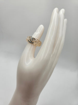 Chanel Beige Strass & Resin Interlocking CC Band Ring Size: 5.75