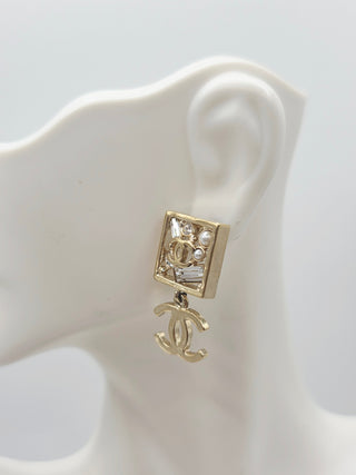Chanel Gold-tone Faux Pearl Strass Cluster Interlocking CC Drop Earrings