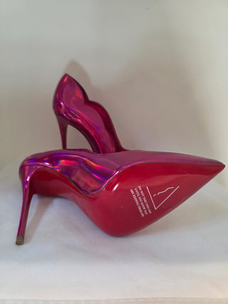 Christian Louboutin Metallic Pink Leather Scalloped Pumps 39.5 sz