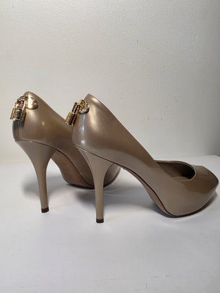 Louis Vuitton Metallic Beige Patent Leather Pumps 37.5 sz