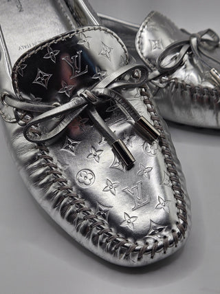 Louis Vuitton Metallic Silver Leather LV Monogram Loafers 38.5 EU