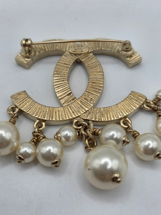 Chanel Gold-tone Faux Pearl Interlocking CC Pin Brooch