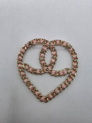 Chanel Gold-tone Silk Chain Woven CC Heart Oversized Brooch