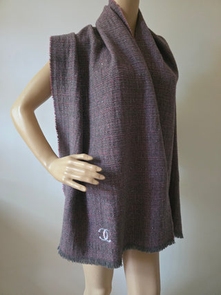Chanel Grey Pink Cashmere Interlocking CC Metallic Thread Fringe Scarf