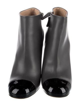 Chanel Grey leather 2016 Interlocking CC Logo Boots 41 szz