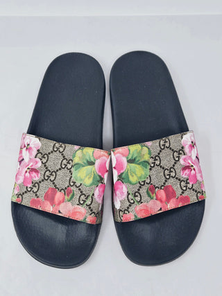 Gucci GG Supreme Monogram Bloom rubber sandals 40 sz