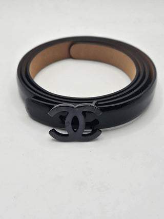 Chanel Black Patent Leather 2011 Interlocking CC Logo Belt