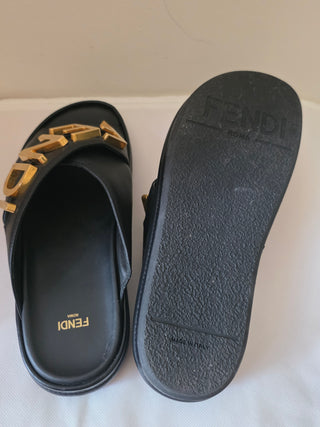 Fendi Black leather Gold-tone logos slides 38.5 sz